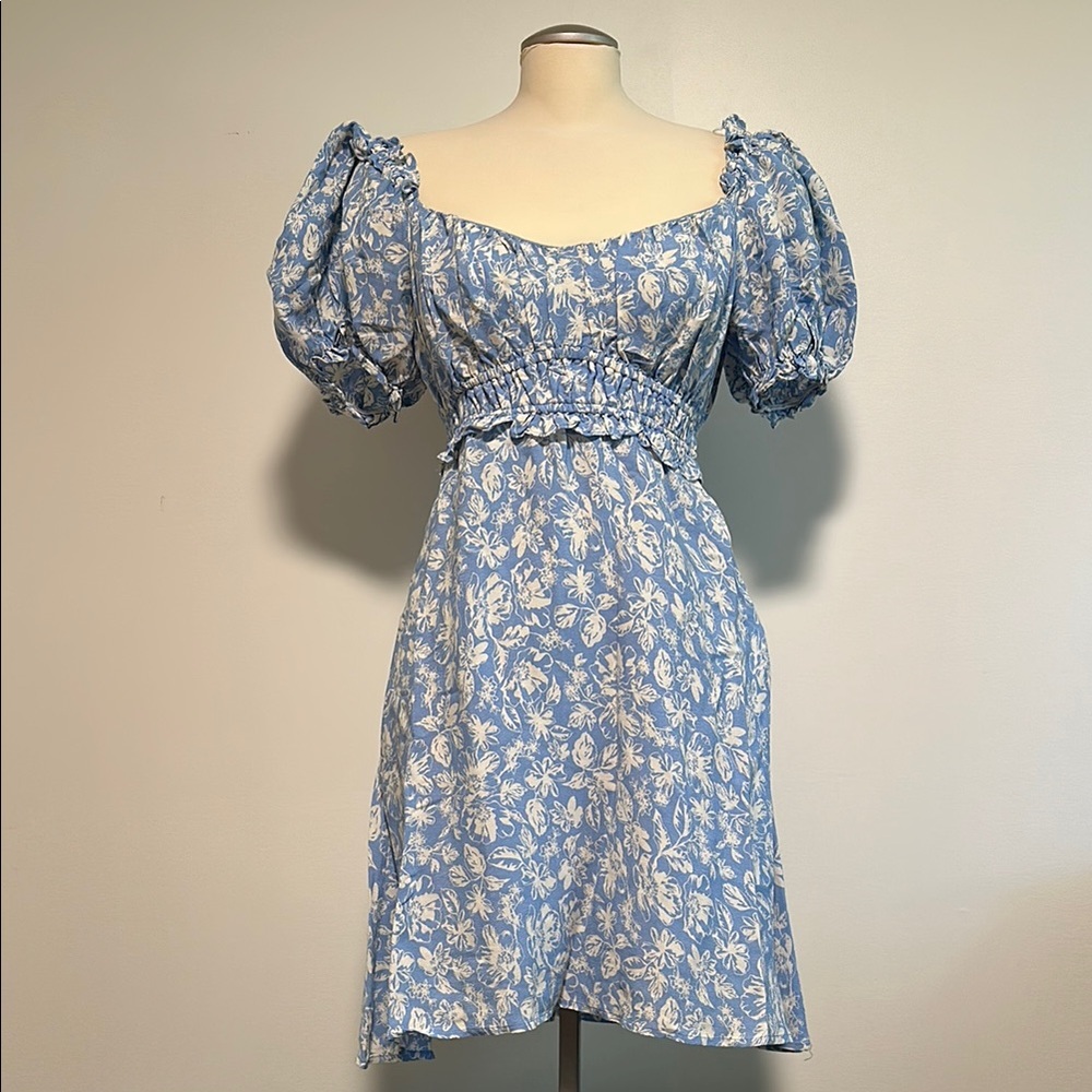 Astr Blue and White Floral Puff Sleeve Sundress
